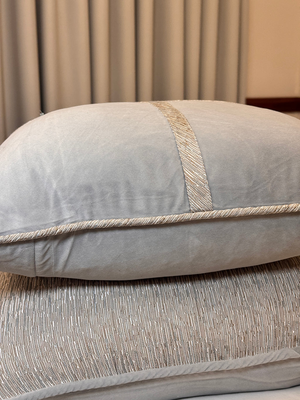 The Love of God That Qualifies Us — Crossed Velvet (50×50 cm) | Premium Duck Down Cushion