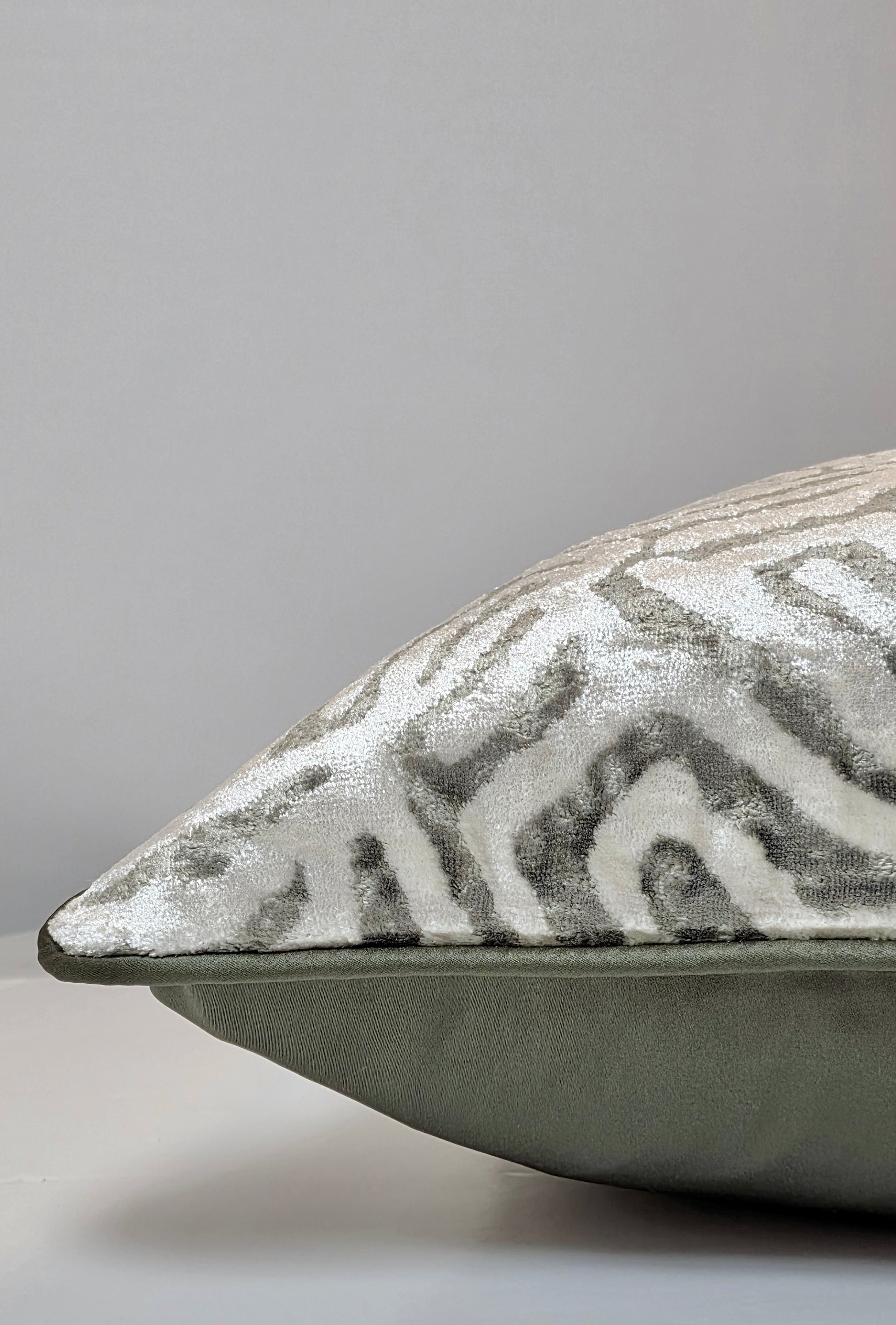 Faith Led by Vision — Silver Embossed Velvet (50×50 cm) | Premium Duck Down Cushion